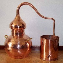 Talleres de educación ambiental: destilación de plantas aromáticas