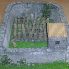 Museo apícola. Colmenar típico frances.